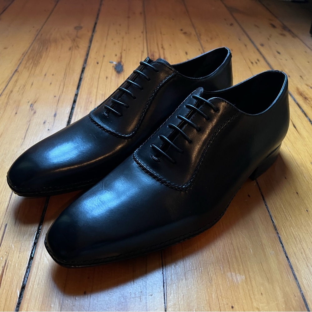 Giorgio Armani black leather oxfords “New”
